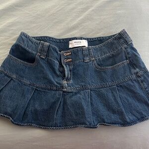 Hollister Women's Dark Blue Mini Skirt